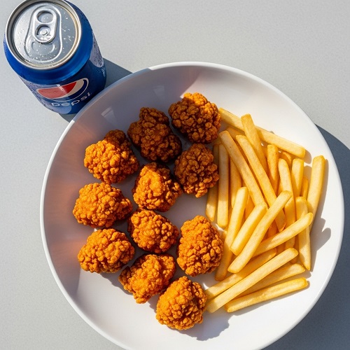 134. Kids Popcorn Chicken, Chips & Drink 